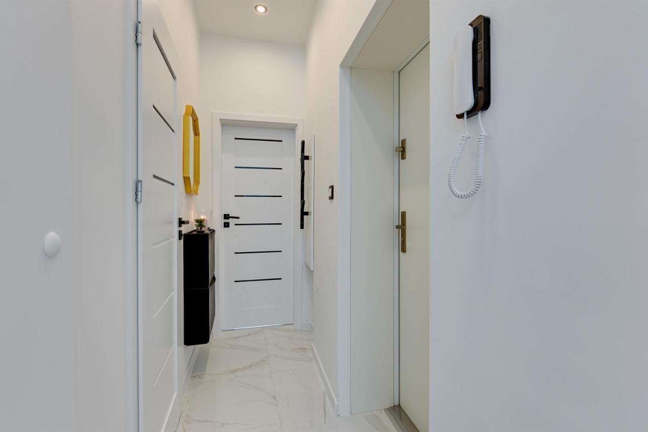 Ideal Apartments Przy Zurawiu Gdansk Exterior foto